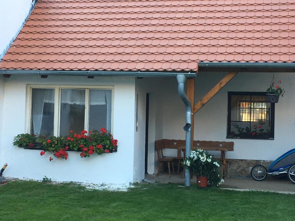 Ferienwohnung Statek Stranovice Malenitz Exterior foto